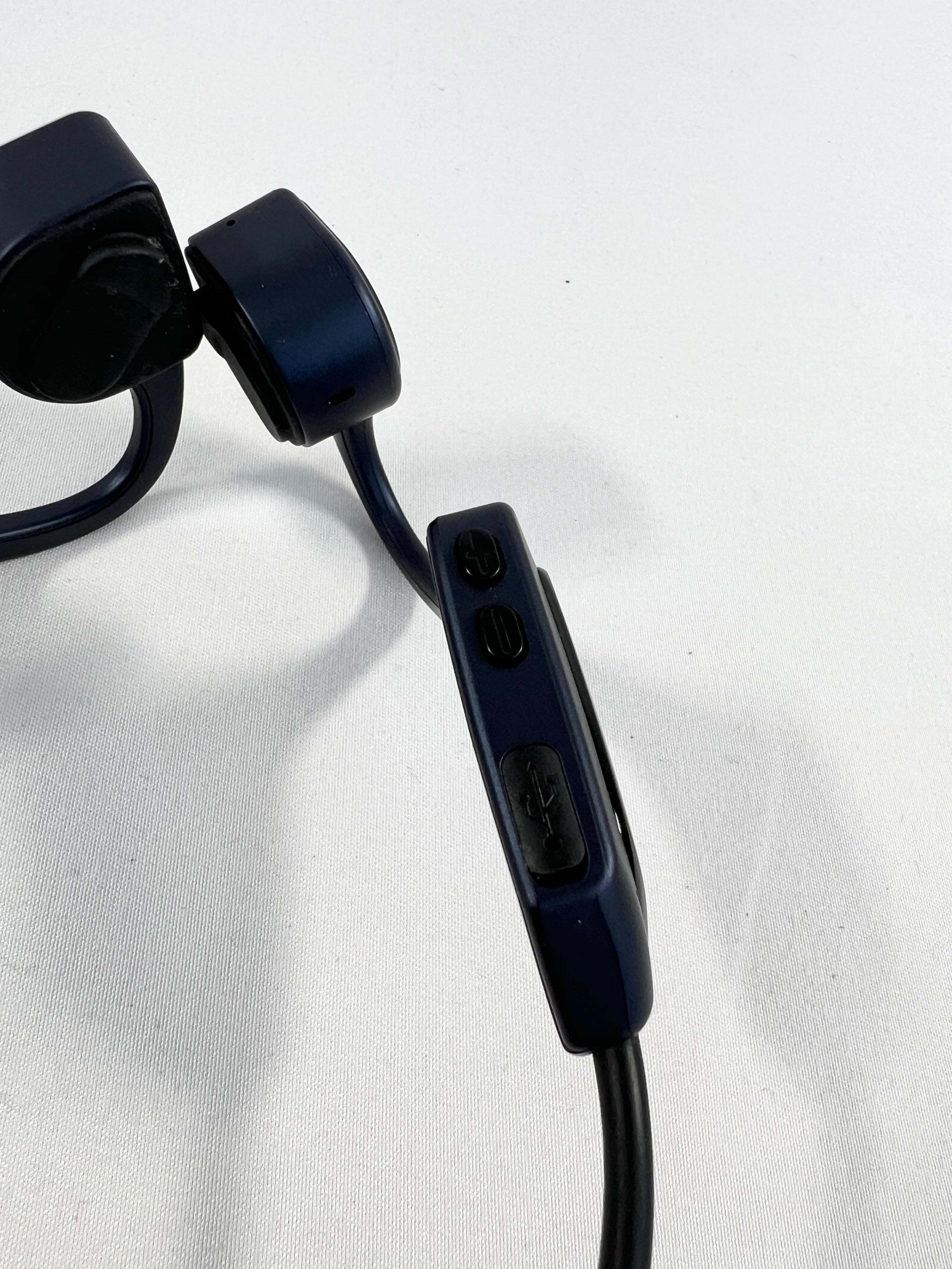 Bluetooth austiņas SLuB Bluetooth austiņas SLuB